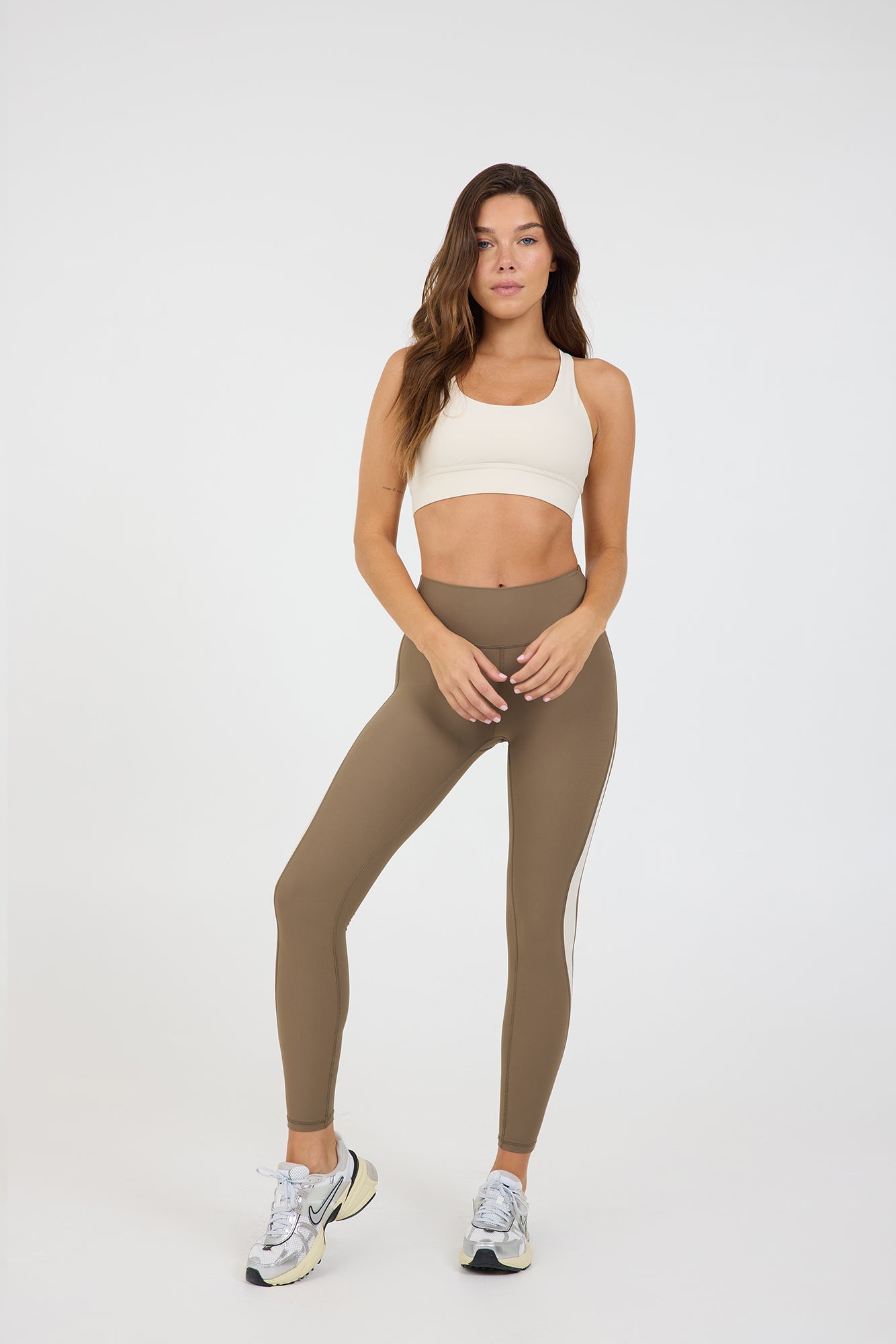 Lexa dart bra with removable bra cups in cream, from the front