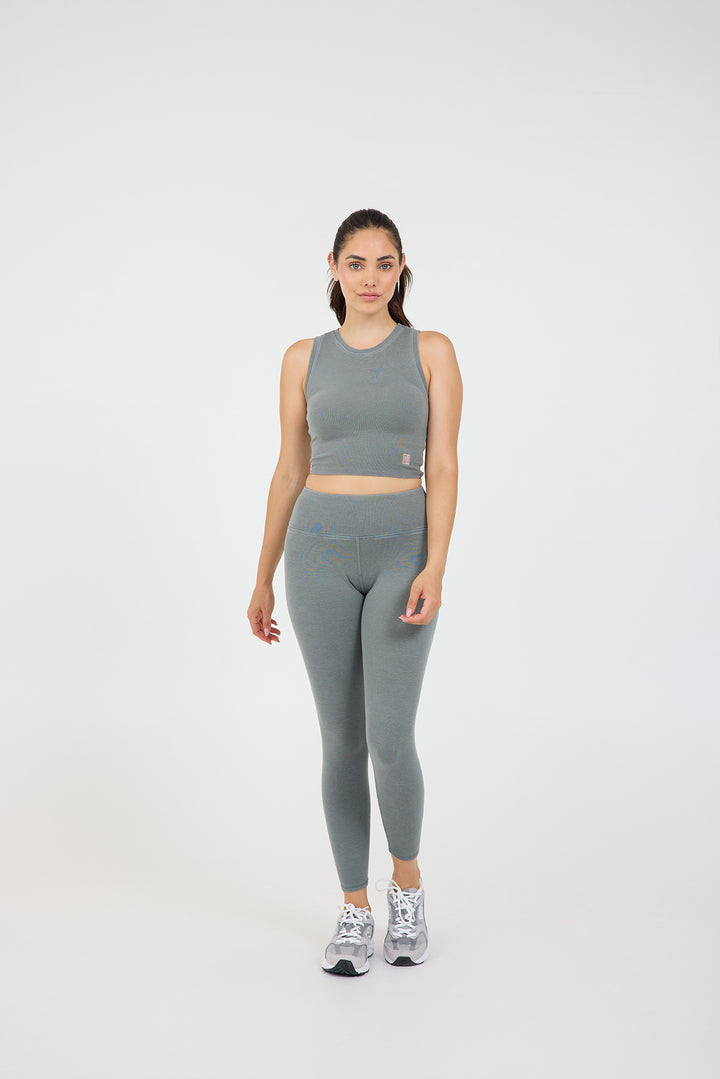 Rib 7/8 legging in teal, from the front